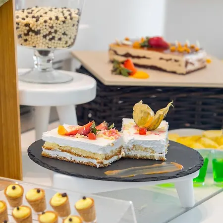 Infinity Blu - Designed For Adults By Louis Hotel 4*