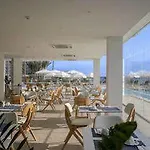 Infinity Blu - Designed For Adults By Louis 4*