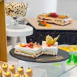 Infinity Blu - Designed For Adults By Louis Hotel 4*