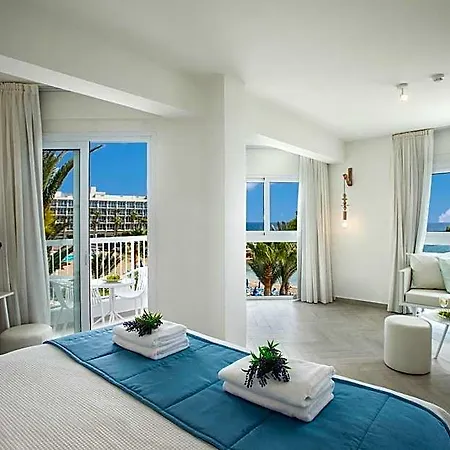Ξενοδοχείο Infinity Blu - Designed For Adults By Louis Πρωταράς