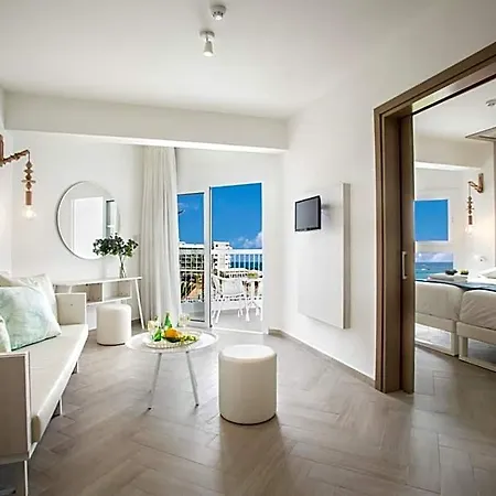 Ξενοδοχείο Infinity Blu - Designed For Adults By Louis