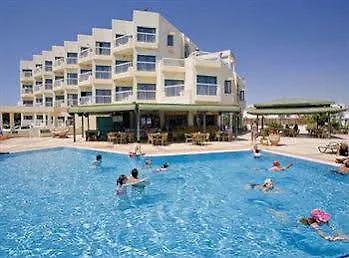 Infinity Blu - Designed For Adults By Louis Szálloda 4*