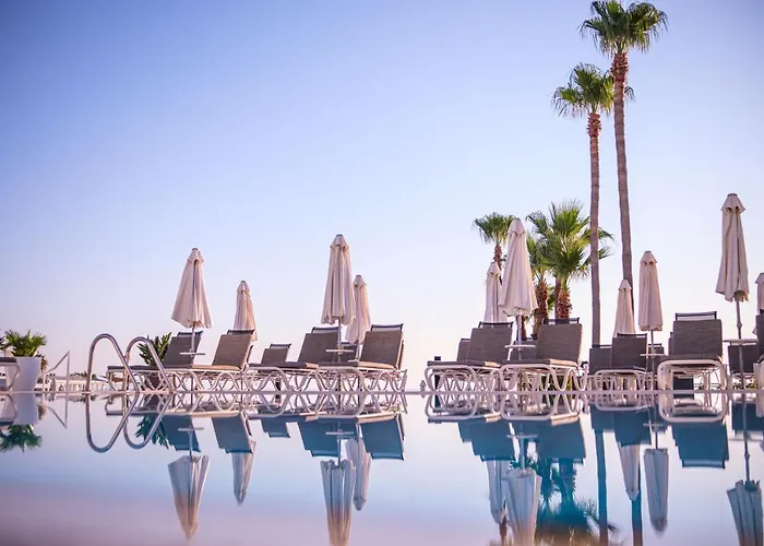 Infinity Blu - Designed For Adults By Louis Протарас