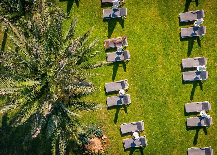 Infinity Blu - Designed For Adults By Louis Отель 4*