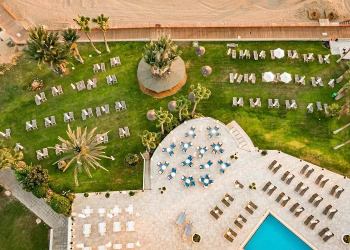 Infinity Blu - Designed For Adults By Louis Протарас