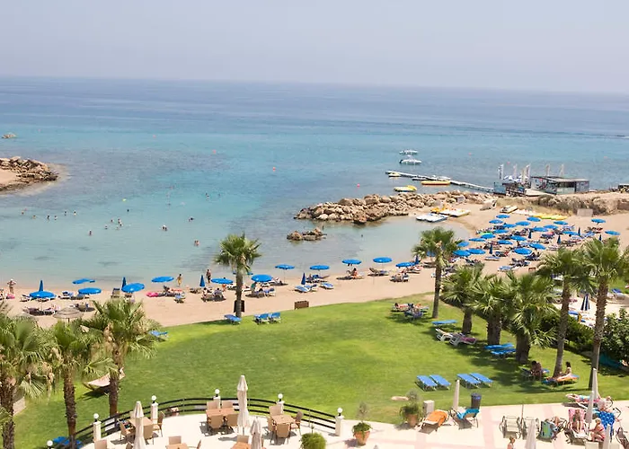 Отель Infinity Blu - Designed For Adults By Louis