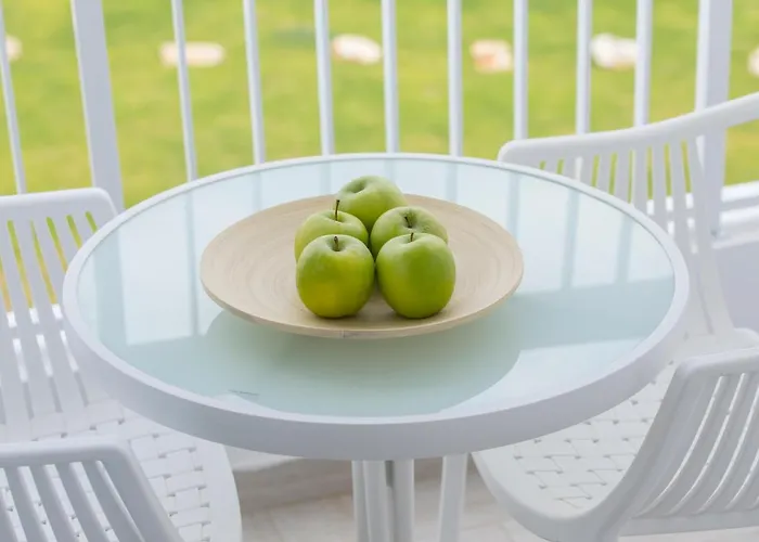 Infinity Blu - Designed For Adults By Louis Отель 4*